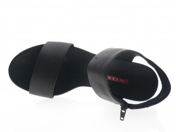 Week End - Nu pied 15300 - NOIR