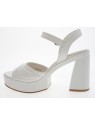 jeannot - Nu pied 545 - BLANC