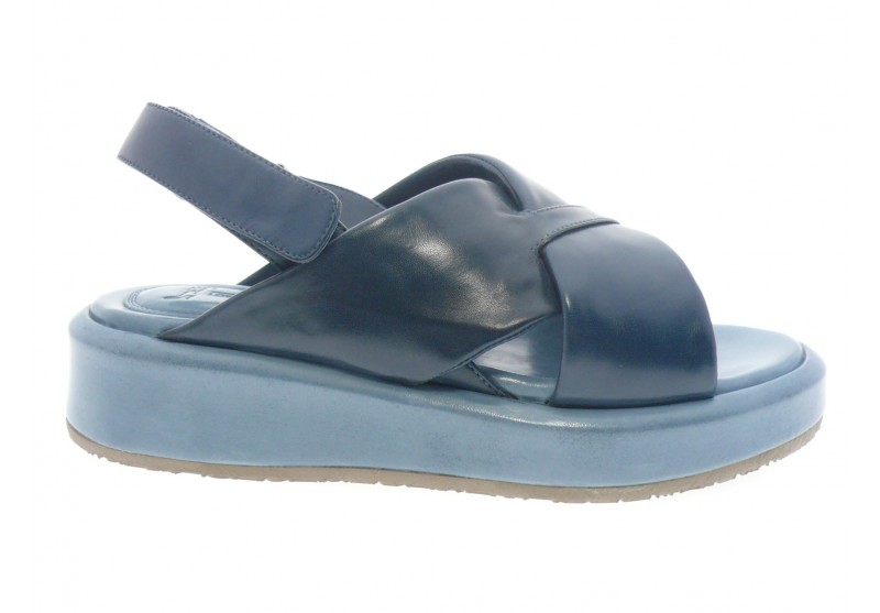 lorenzo masiero - Nu pied S 420 - BLEU